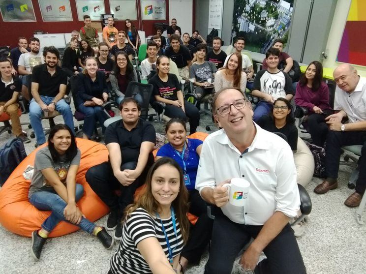 Café Smart com Especialistas com o diretor da Bosch